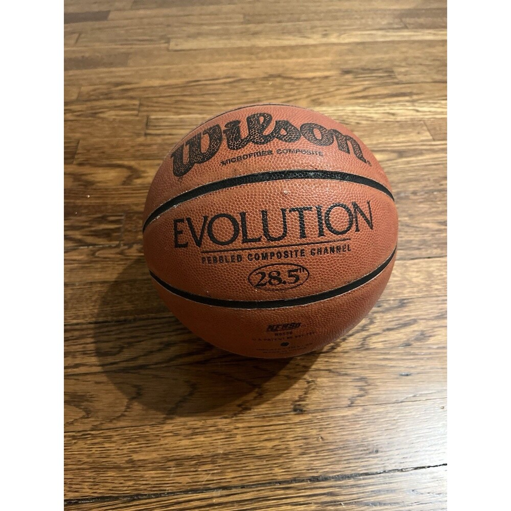 Wilson Evolution Intermediate Composite Basketball - 28.5", Size 6